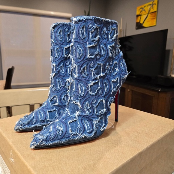 NEW Christian Louboutin So Kate Booty Toile Denim Brode 100mm Size 37 - Picture 4 of 12